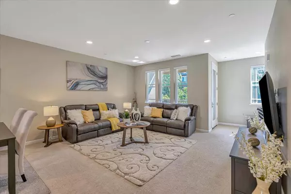 San Jose, CA 95111,85 Montecito Vista DR #5