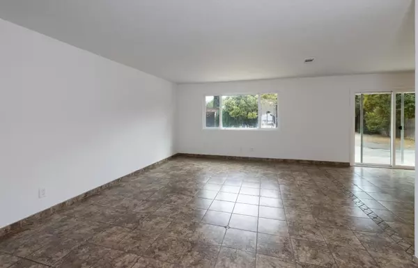 Paso Robles, CA 93446,278 San Fernando DR