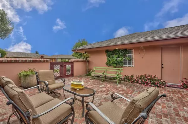 Salinas, CA 93901,34 La Mirada CT