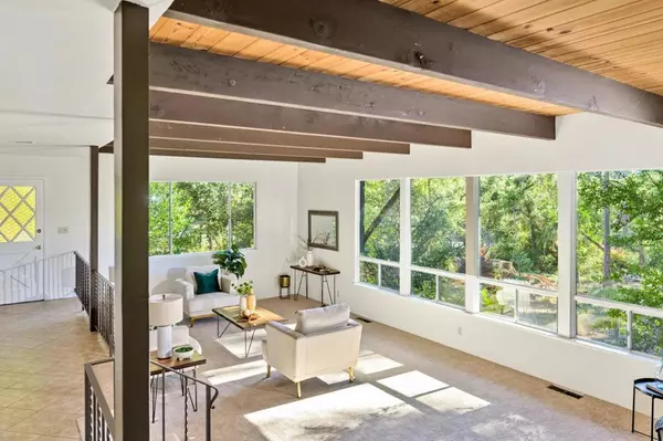 Woodside, CA 94062,5 Morse LN