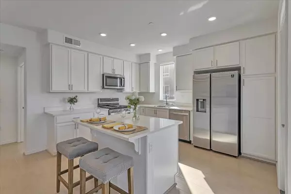 Milpitas, CA 95035,750 Garden ST #20