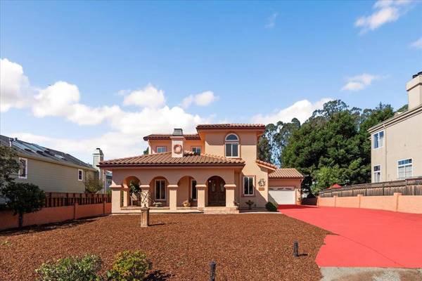 Half Moon Bay, CA 94019,335 Coronado AVE