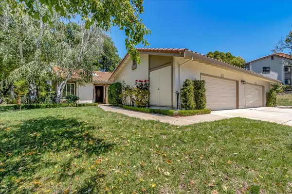 8519 Montgomery LN, San Jose, CA 95135