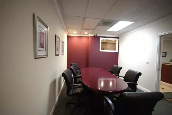 San Jose, CA 95126,2021 The Alameda #275