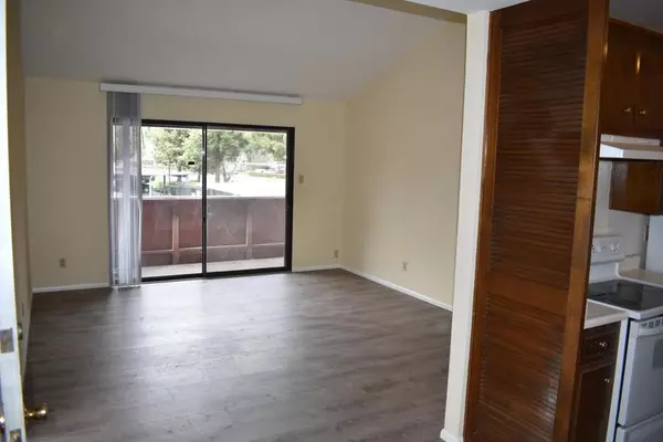 Stockton, CA 95219,3702 W Benjamin Holt DR #20