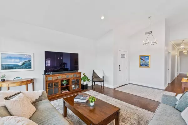 Scotts Valley, CA 95066,552 Bean Creek RD