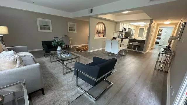 Palo Alto, CA 94306,440 Cesano CT #211