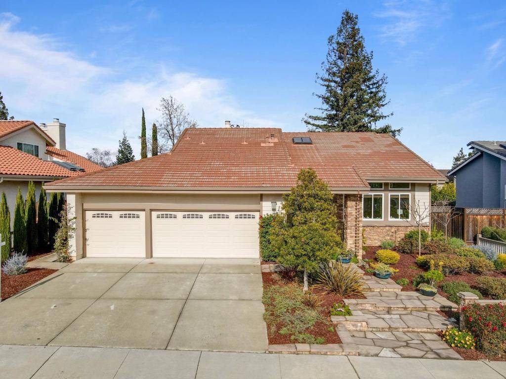 San Jose, CA 95120,1571 Oak Canyon DR