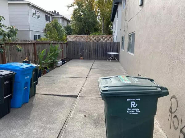 Redwood City, CA 94063,62 Winslow ST