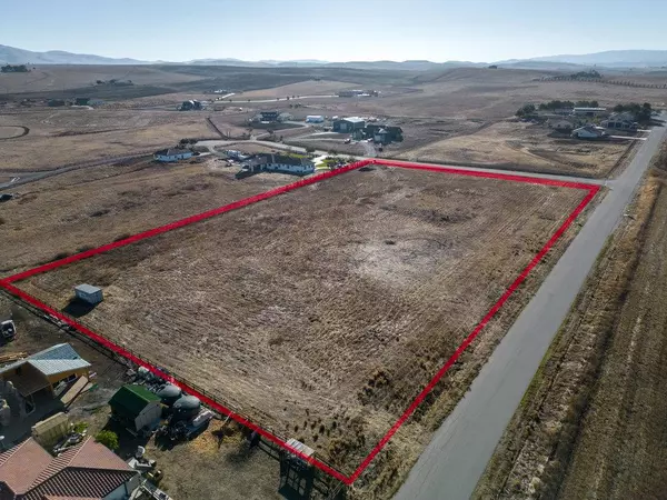 Hollister, CA 95023,1094 Kennedy CT