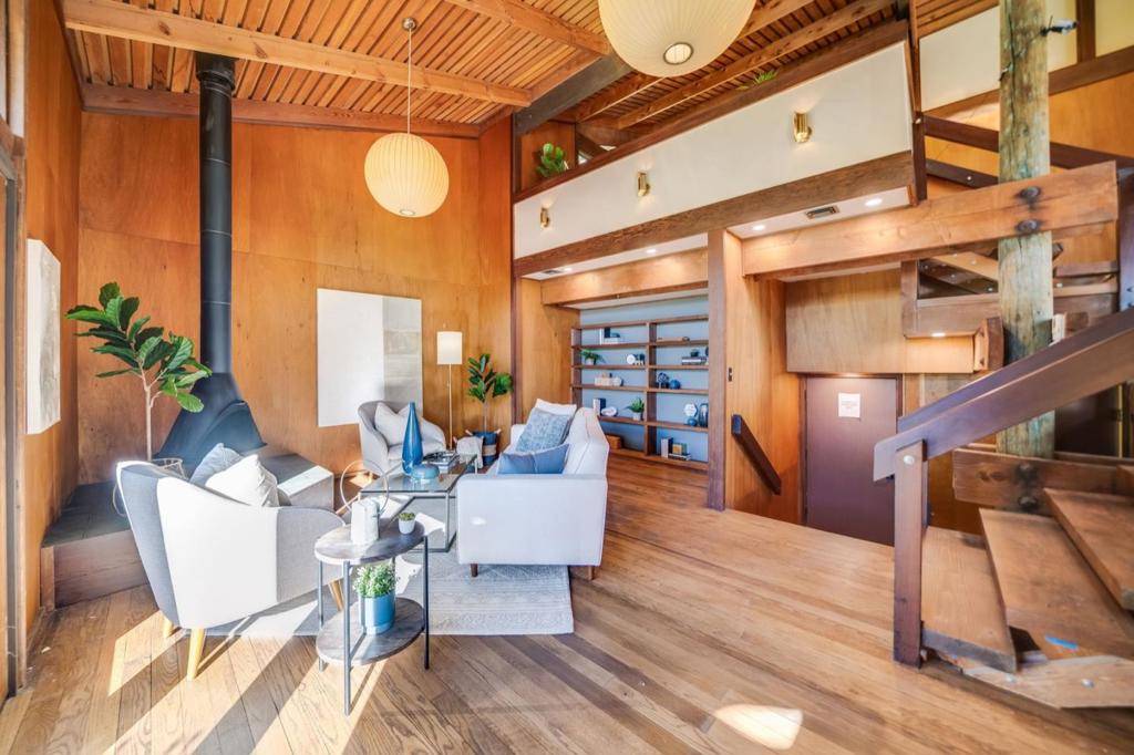 1099 Sterling AVE, Berkeley, CA 94708
