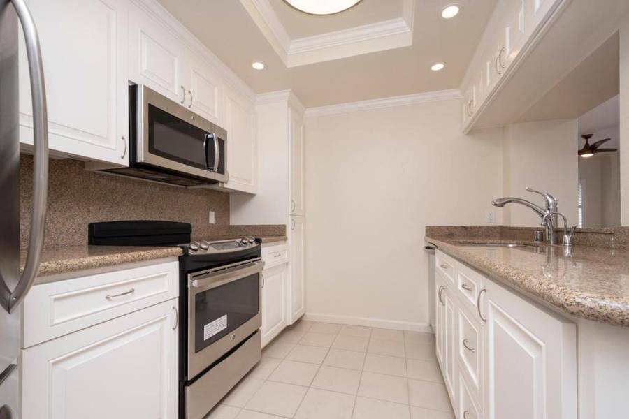 1 Baldwin AVE #222, San Mateo, CA 94401