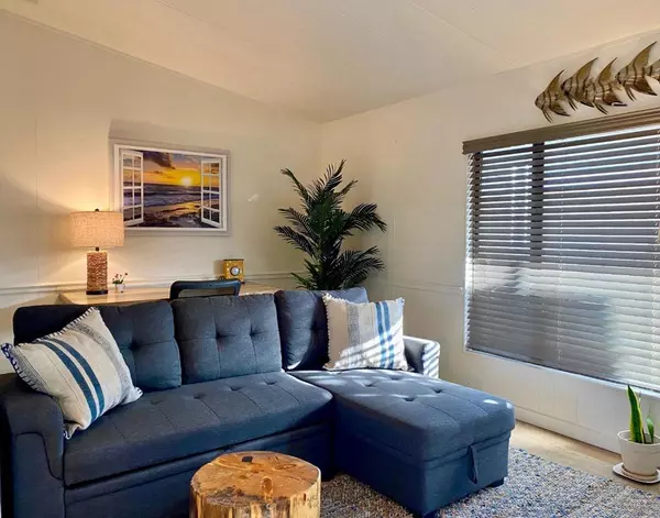 Half Moon Bay, CA 94019,37 Seascape DR