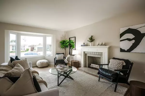 South San Francisco, CA 94080,297 Gardenside AVE