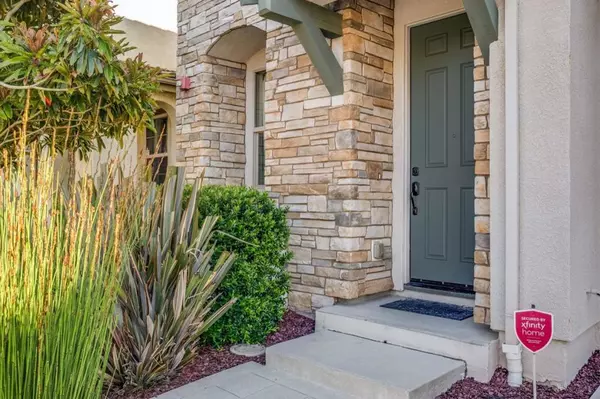 Daly City, CA 94015,238 Crestview CIR