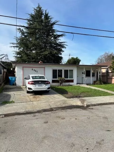 East Palo Alto, CA 94303,1249 WESTMINSTER AVE