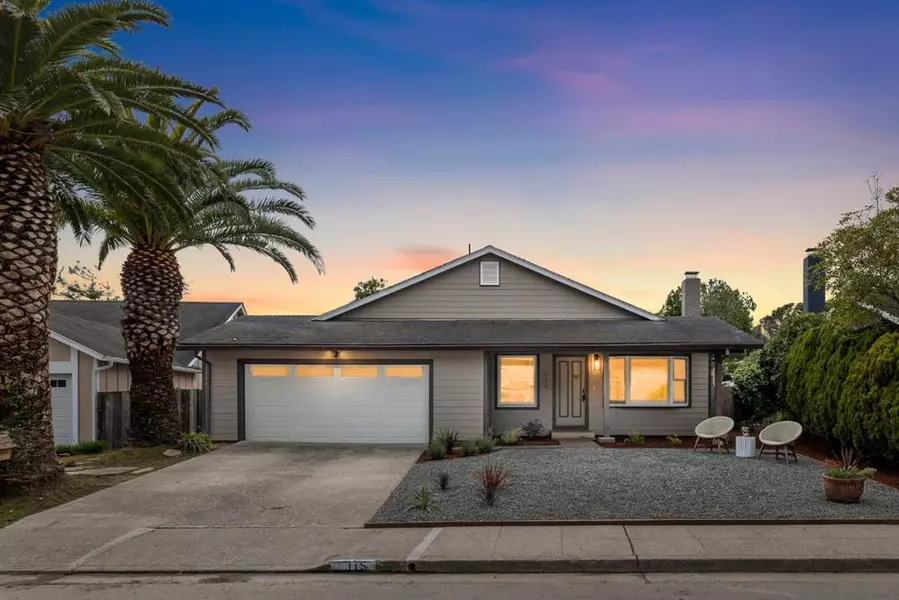 115 Harbour DR, Half Moon Bay, CA 94019