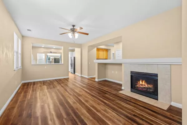 Los Banos, CA 93635,1632 Maidencane WAY