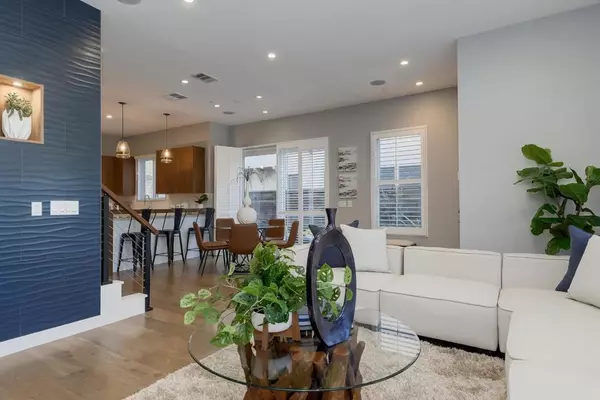 Palo Alto, CA 94306,420 Deodar ST