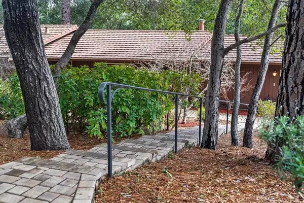 Scotts Valley, CA 95066,397 Twin Pines DR