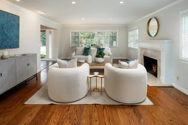 Menlo Park, CA 94025,1605 Valparaiso AVE