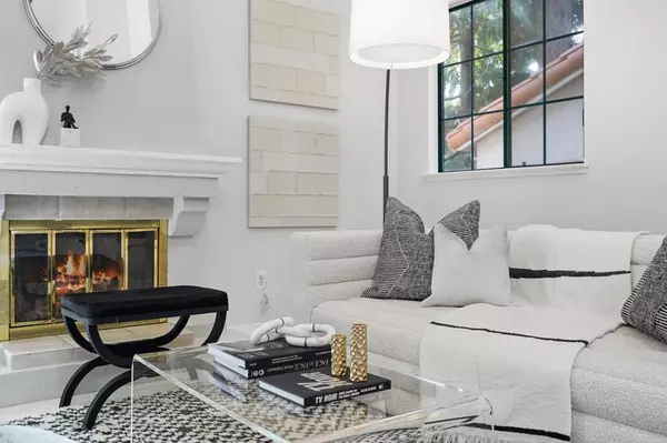 Cupertino, CA 95014,10190 Danube DR