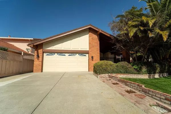 Milpitas, CA 95035,61 Sudbury DR