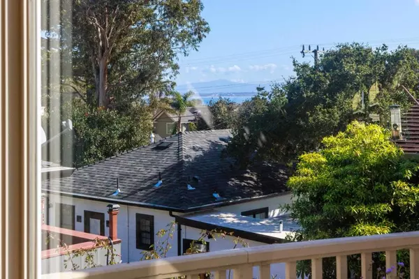 Pacific Grove, CA 93950,229 Locust ST