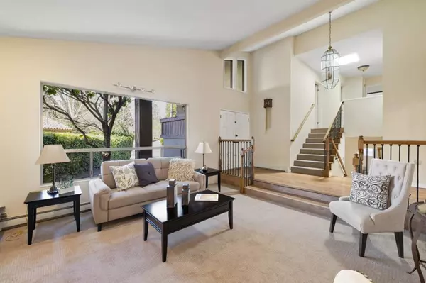 Redwood City, CA 94062,132 Brecon CT