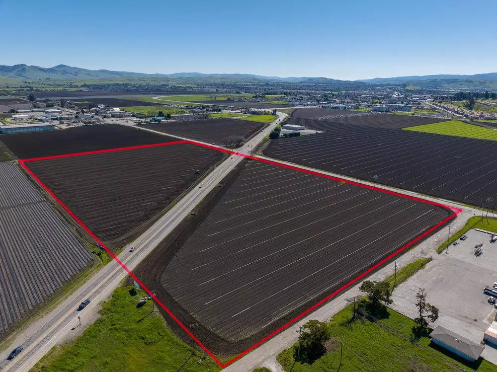 Hollister, CA 95023,0 Wright RD