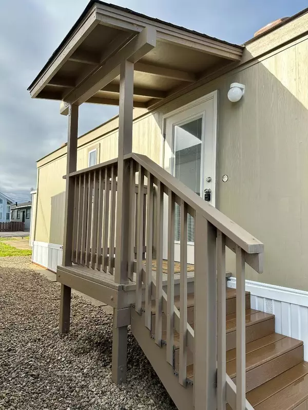 Seaside, CA 93955,835 Kimball AVE