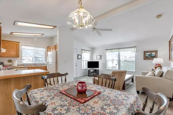 Rancho Cordova, CA 95670,15 Golden Inn WAY