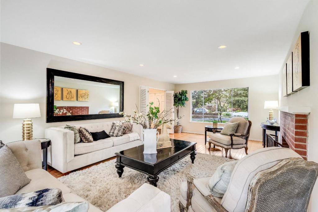 Redwood City, CA 94062,1228 Maxwell LN