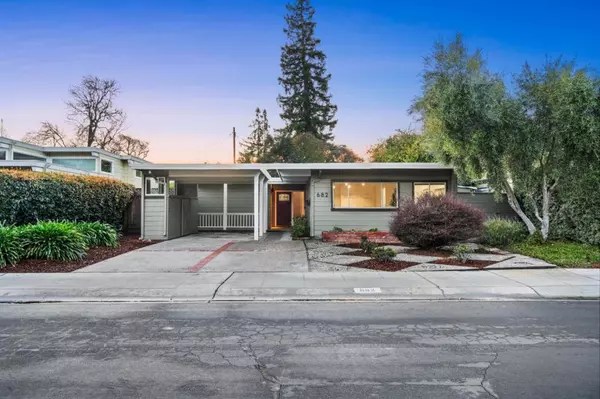 Palo Alto, CA 94303,682 Wildwood LN