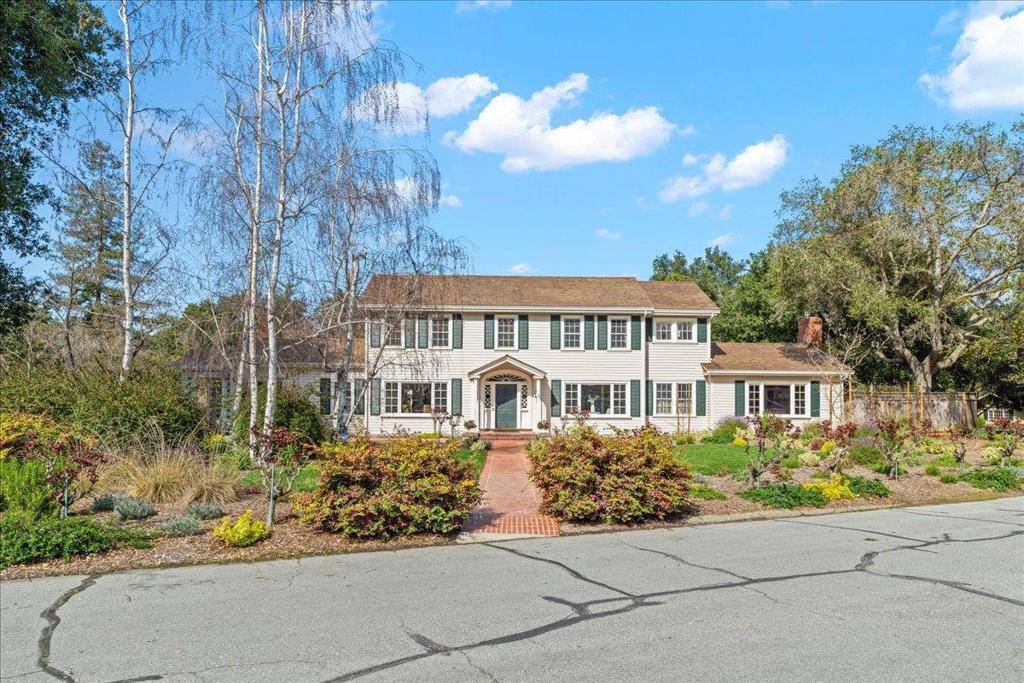 Los Altos, CA 94024,1570 Kensington CIR