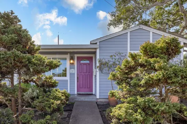 Pacific Grove, CA 93950,729 2nd ST