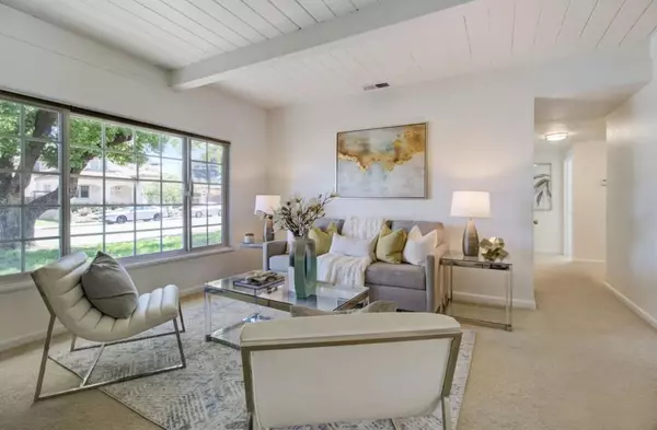 Cupertino, CA 95014,10111 Lebanon DR