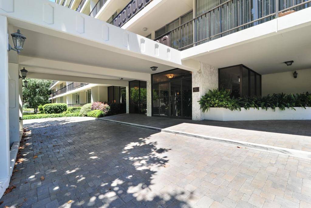 Menlo Park, CA 94025,1330 University DR #84