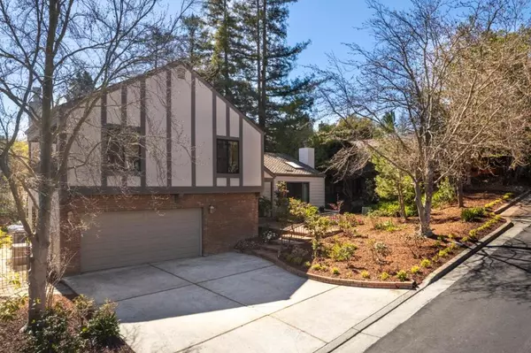 Los Gatos, CA 95032,103 Chippendale CT