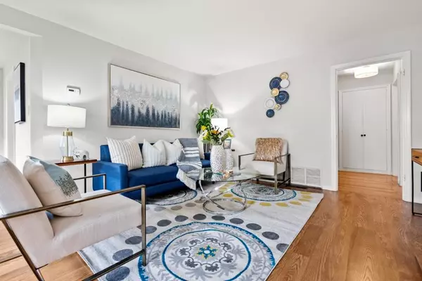 Palo Alto, CA 94303,1039 Embarcadero RD