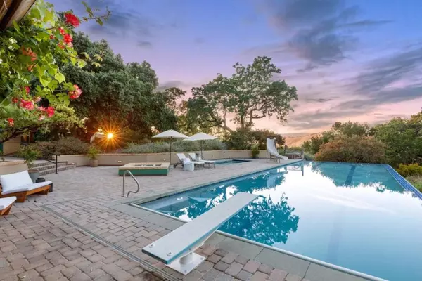 Carmel Valley, CA 93924,33732 E Carmel Valley RD