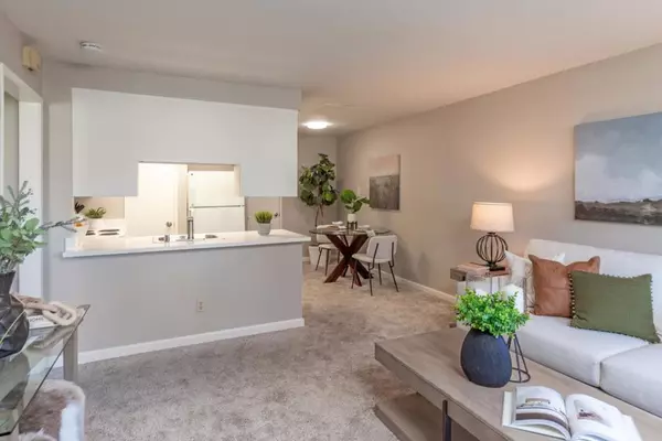 Saratoga, CA 95070,18947 Sara Park CIR