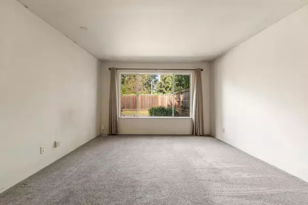 Menlo Park, CA 94025,198 Loyola AVE