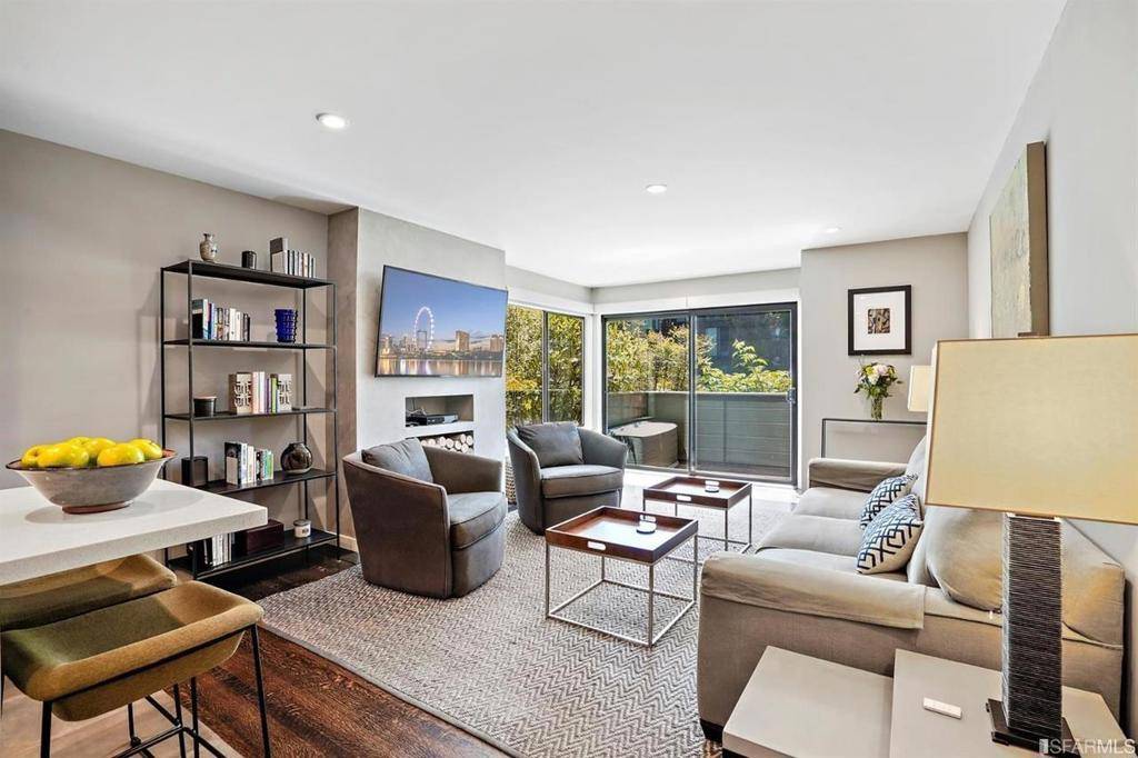 45 Ora WAY #101A,  San Francisco,  CA 94131