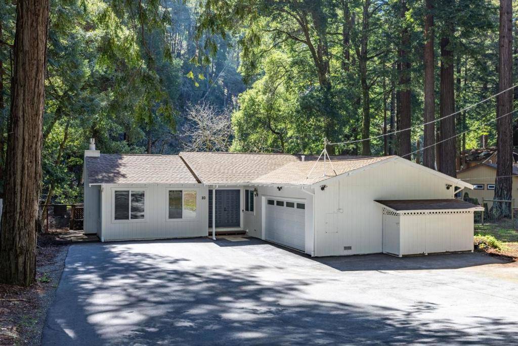 20 Wurr RD, Loma Mar, CA 94021