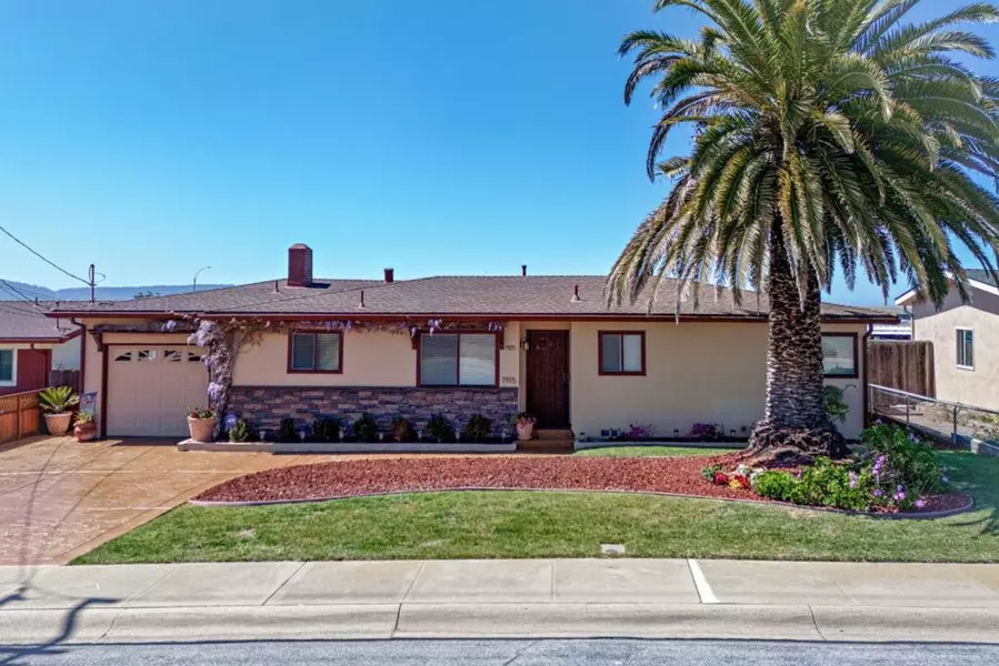 1915 Lincoln ST, Seaside, CA 93955