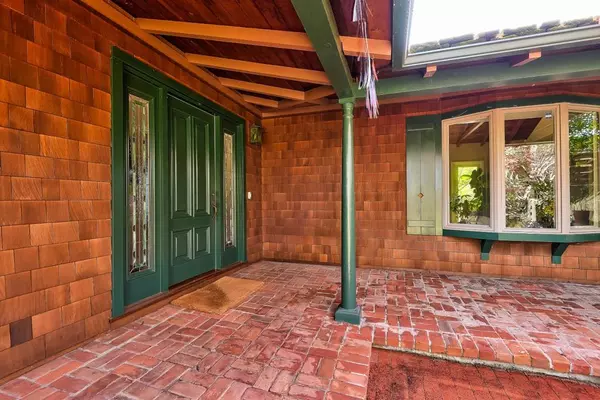 261 Stanford AVE, Menlo Park, CA 94025