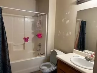 Coalinga, CA 93210,1801 Rockview WAY