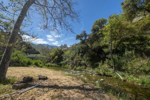 Greenfield, CA 93927,45900 Arroyo Seco RD