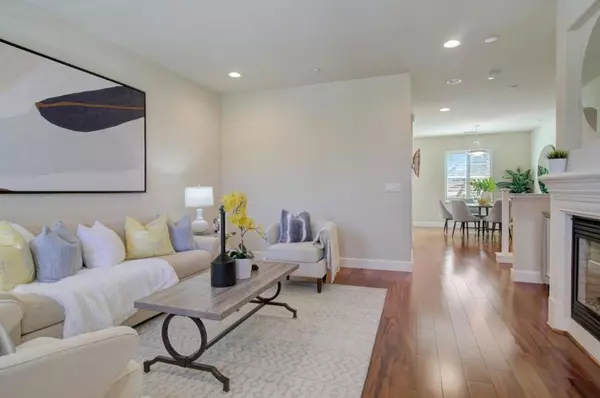 Mountain View, CA 94041,435 Magritte WAY